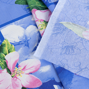 Ткань на отрез бязь 120 гр/м2 150 см М127 Цветы на синем фото