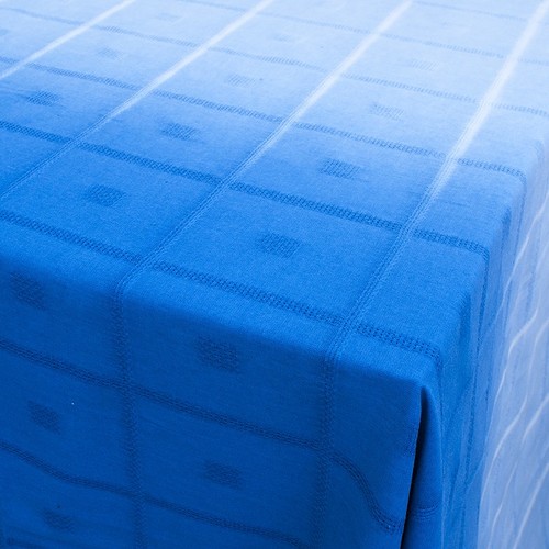 Скатерть жаккард 13 150/150 цвет сине-голубой уценка фото 1