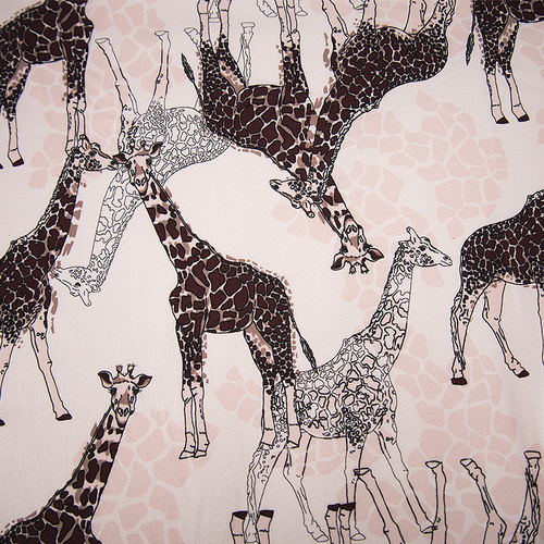 Ткань на отрез кулирка R4209-V1 Жирафы цвет пудровый фото 1