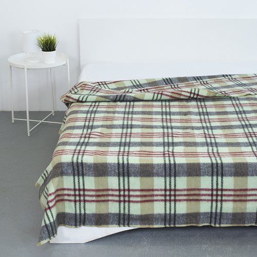 Одеяло полушерсть 420 гр/м2 цвет зеленый 200/240 см фото 1