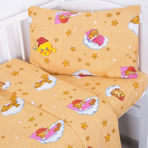 Постельное белье в детскую кроватку из бязи 4098/1 Облачко желтый с простыней на резинке фото 4